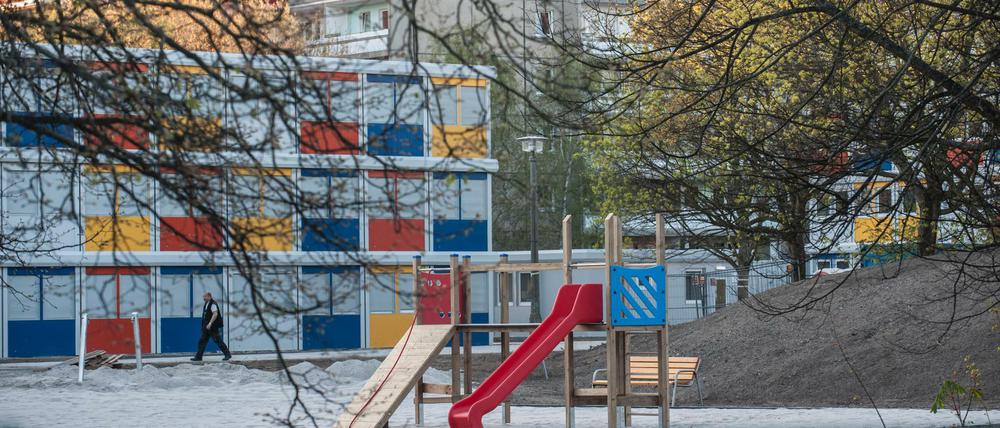 Die bunte Anlage an der Groscurthstraße besteht aus 578 Containern und wird von der Arbeiterwohlfahrt betrieben. 