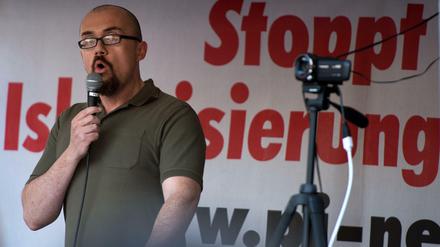 Manndat interviewte auch Hans-Thomas Tillschneider (hier bei Pegida).