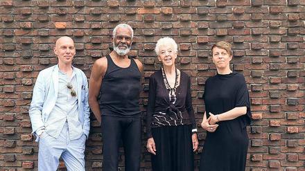 Christophe Wavelet, Gus Solomon jr., Valda Setterfield und Eszter Salamon (von links).
