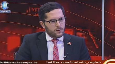 Cihan Sügür im türkischen Fernsehen.