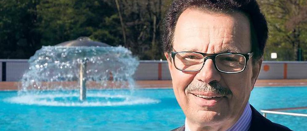 Herr der Bäder. Andreas Scholz-Fleischmann – hier im Prinzenbad – ist seit April Vorstandsvorsitzender der Berliner Bäder-Betriebe. Zuvor war er zehn Jahre lang Vorstandsmitglied der BSR und gründete eine Unternehmensberatung.