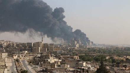 Zumindest für einige Stunden pro Tag sollen die Luftangriffe auf Aleppo unterbrochen werden.