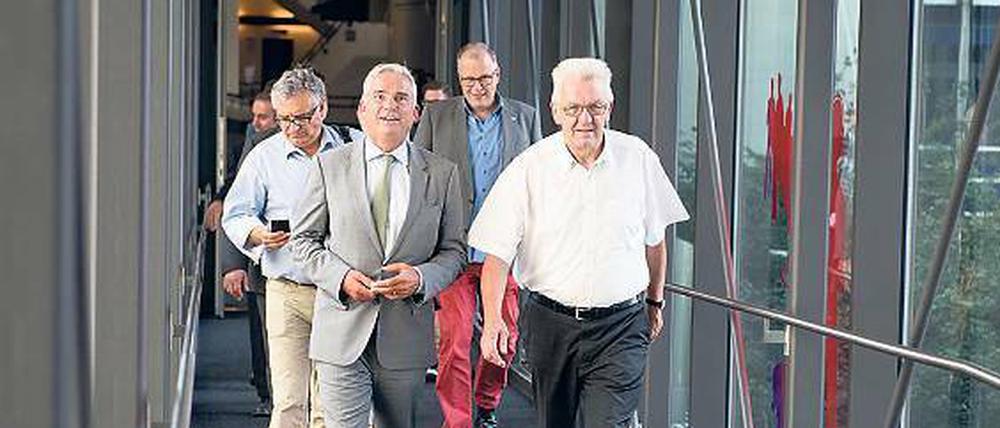 100 Tage Tandem. Ministerpräsident Kretschmann (Grüner) und Innenminister Thomas Strobl (CDU).