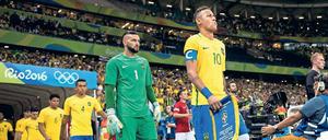 Schon Bammel vor Alemanha? Brasiliens Fußballer um Star Neymar wollen in Rio ein Trauma begraben.