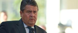 SPD-Chef Sigmar Gabriel beantwortet am 15.08.2016 in Gelsenkirchen (Nordrhein-Westfalen) Fragen der Bürger. Die Äußerungen zur Bundesbank tätigte er einen Tag später in Essen. 