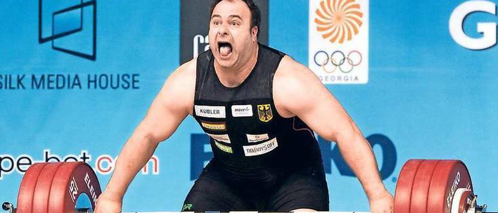 Fühlt sich um manche Medaille betrogen. Almir Velagic aus Leimen startet heute in der Gewichtsklasse über 105 Kilo.