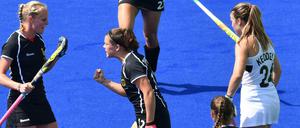 Freuen sich über Bronze: die deutschen Hockey-Frauen.