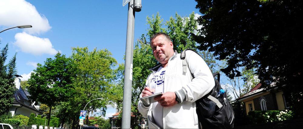 Torsten Winterhak ist Straßenbegeher in Berlin-Reinickendorf.