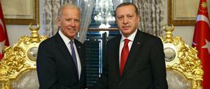 Joe Biden und Recep Tayyip Erdogan bei dem Türkeibesuch im Januar.
