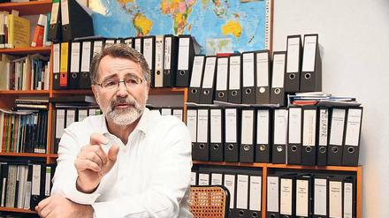 Wolfgang Merkel ist Direktor am Wissenschaftszentrum Berlin und Professor für Politische Wissenschaft an der Humboldt-Universität.