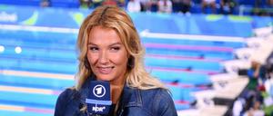 Wo geschwommen wird, ist Franziska van Almsick als Experten gefragt