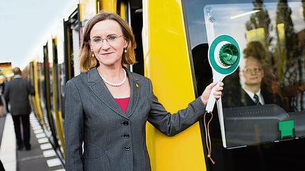 Freie Fahrt. Die gibt es bei der BVG auch bei der Doppel-Bezahlung von Führungskräften. Hier gibt Chefin Sigrid Evelyn Nikutta eine Menge Geld aus.