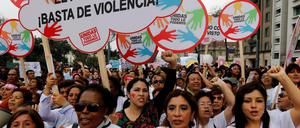 Peru ist von einer Macho-Kultur geprägt. Das wollen die Frauen nicht mehr hinnehmen.