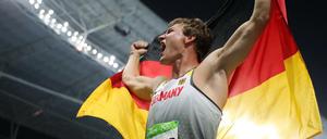 Starker Auftritt: Der junge Thomas Röhler hat in Rio Grund zu feiern - im Gegensatz zu den meisten seiner Teamkollegen.