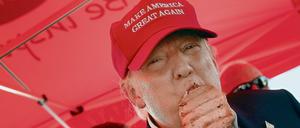 Donald Trump lässt es sich schmecken - für den Wahlkampf. 