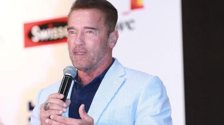 Stattlich. Schauspieler, (konservativer) Politiker und Großverdiener Arnold Schwarzenegger bringt es immerhin auf 188 Zentimeter Körpergröße.