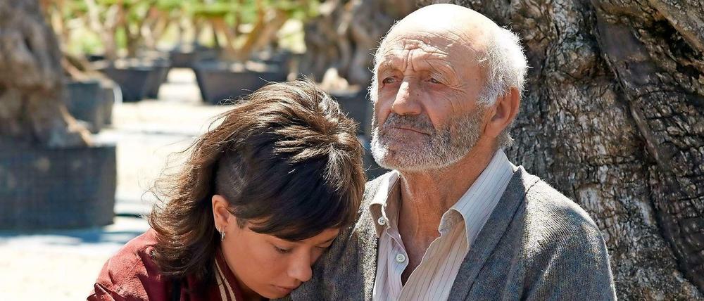 Alma (Anna Castillo) und ihr Yayo.