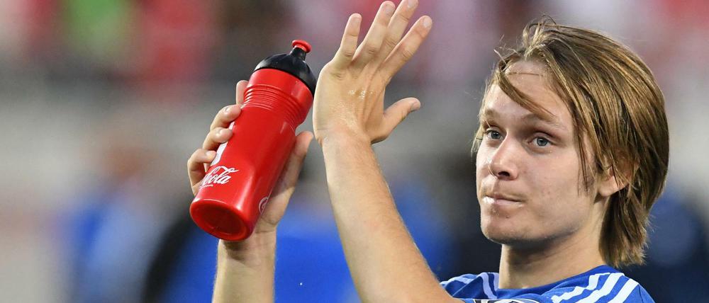 Hamburgs Alen Halilovic sieht Lionel Messi nicht unähnlich.