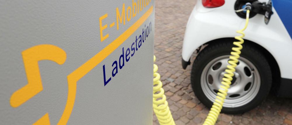 Nur noch schadstofffreie Autos sollen künftig in der Innenstadt fahren dürfen, findet Greenpeace.
