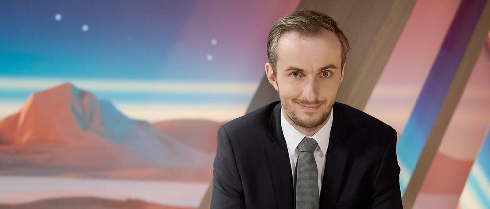 Jan Böhmermann im "Neo Magazin Royale"-Studio.
