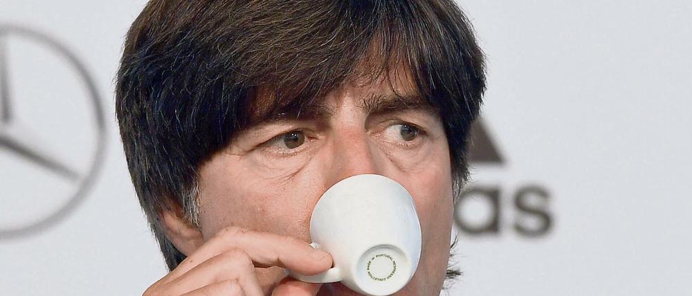 Nicht der härteste Job in der Fußball-Welt: Bundestrainer Joachim Löw.
