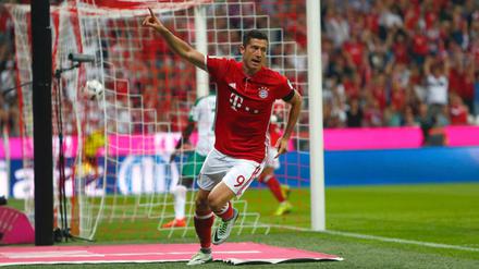 Zum Ersten, zum Zweiten, zum Dritten. Robert Lewandowski traf gegen Bremen nach Belieben.