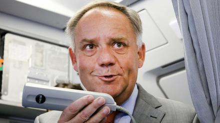 Vom BER über Rostock nach Münster. Flughafen-Manager Rainer Schwarz hat einen neuen Job. Natürlich nicht in der Kabine, sondern als Airport-Geschäftsführer. 