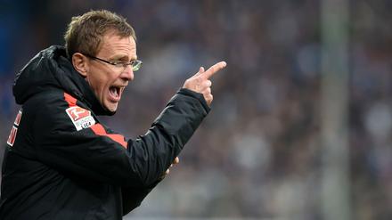 Ich weiß, wo es langgeht. Ralf Rangnick hat seine eigenen Vorstellungen vom Fußball.