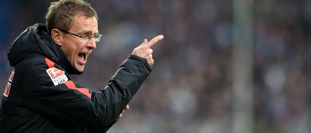 Ich weiß, wo es langgeht. Ralf Rangnick hat seine eigenen Vorstellungen vom Fußball.