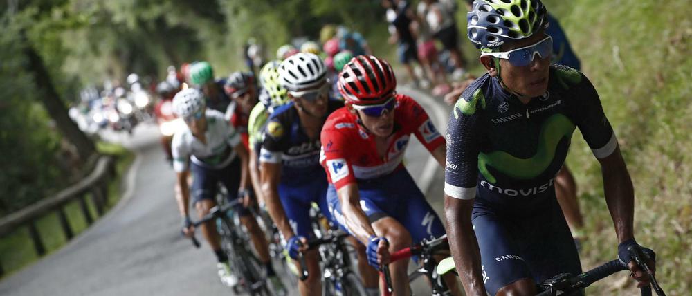 Nairo Quintana an der Spitze des Pelotons.