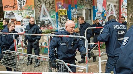 Brennpunkt: In der Rigaer Straße hat die Polizei immer viel zu tun.  