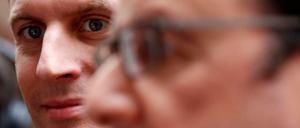 Der Neue im Hintergrund? Der zurückgetretene Wirtschaftsminister Emmanuel Macron mit Präsident Francois Hollande.