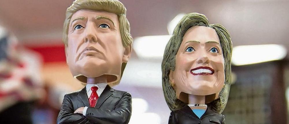 Hillary Clinton liegt derzeit rund drei Prozentpunkte vor Donald Trump.