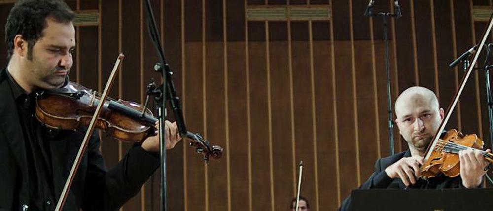 Das Syrian Expat Philharmonic Orchestra.