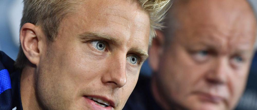 Tonangebend. Norwegens Teamkapitän Per Skjelbred neben Nationaltrainer Per-Mathias Hogmo.