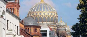 Goldstandard. Die Kuppeln der Neuen Synagoge sind echt golden.