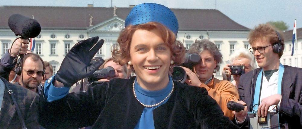 "Witzischkeit kennt keine Grenzen". Hape Kerkeling als Königin Beatrix.