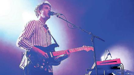 Marius Lauber alias Roosevelt bei seinem Pop-Kultur-Auftritt in Berlin.