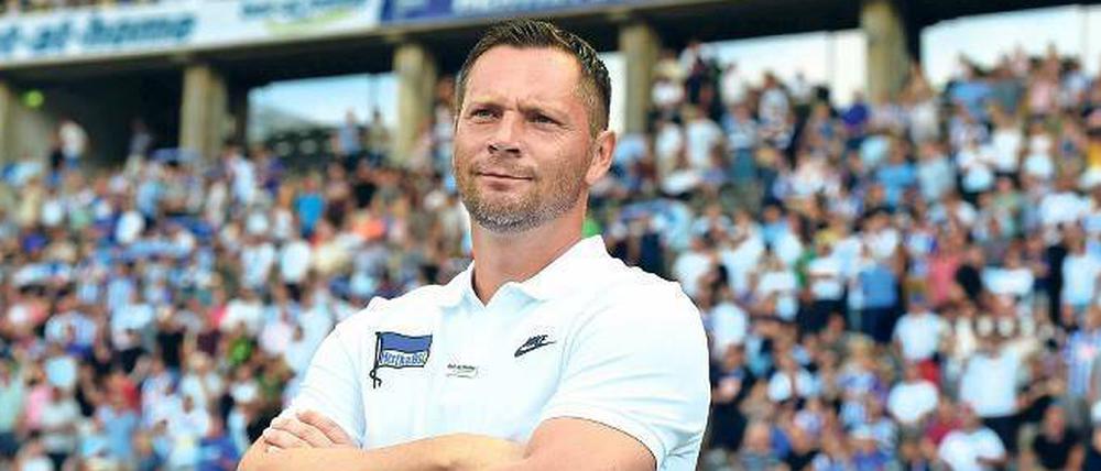 Breite Brust. Pal Dardai glaubt an die Stärke seines Teams.
