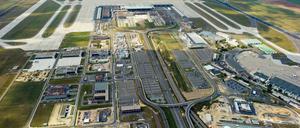 Der Flughafen Berlin Brandenburg in Schönefeld. Eine Geisterstadt.