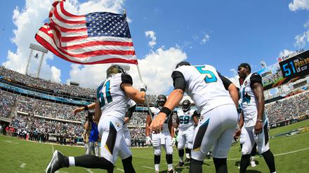 Niemals vergessenÖ Football und Patriotismus passt zusammen - vor allem an einem so emotionalen Gedenktag wie dem 11. September 
