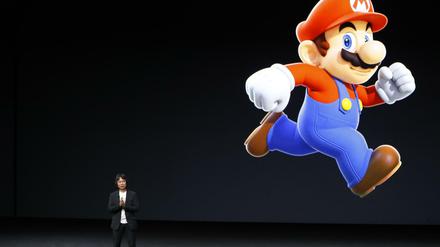 Der Schöpfer des Super-Mario-Spiels "Shigeru Miyamoto" spricht auf der Apple-Präsentation in San Francisco. 