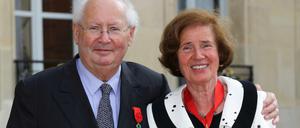 Nazi-Jäger Beate und Serge Klarsfeld im Elysee Palast in Paris, wo ihnen 2014 der Orden der Ehrenlegion verliehen wurde. 