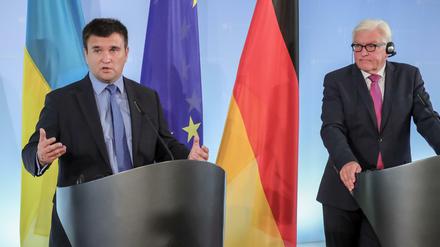 Der ukrainische Außenminister Pawlo Klimkin mit Bundesaußenminister Frank-Walter Steinmeier (SPD) in Berlin. 