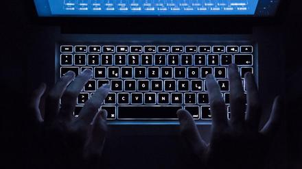 Im Darknet floriert illegaler Waffenhandel.
