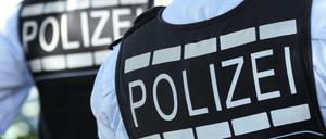 Polizisten im Einsatz. (Archivbild)