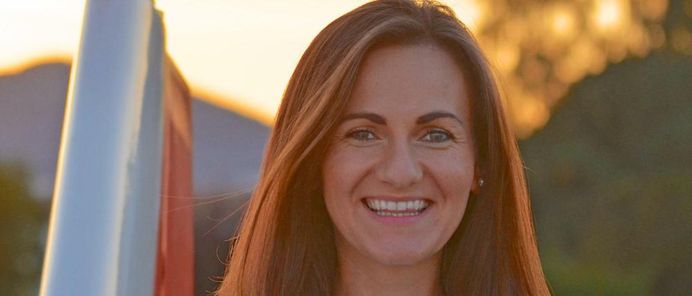 Jovana Dzalto auf dem Flugplatz Lilienthal im Ortsteil Lachen-Speyerdorf der Stadt Neustadt an der Weinstraße.