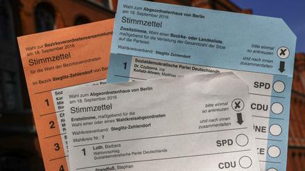 Die Stimmzettel für die Wahl zum Berliner Abgeordnetenhaus. 