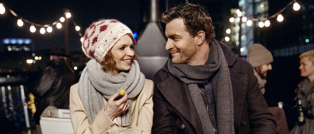 Karoline Herfurth als Clara und Friedrich Mücke als Mark in «SMS für Dich».