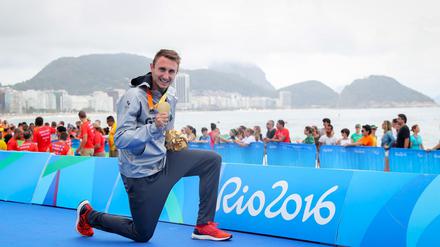 Triathlet Martin Schulz beschert der deutschen Mannschaft die zweite Goldmedaille bei den Paralympics. 